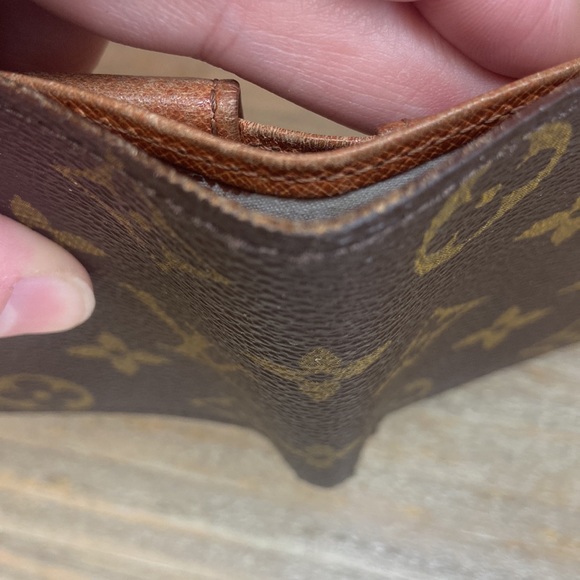 Louis Vuitton Bifold wallet - Picture 4 of 15